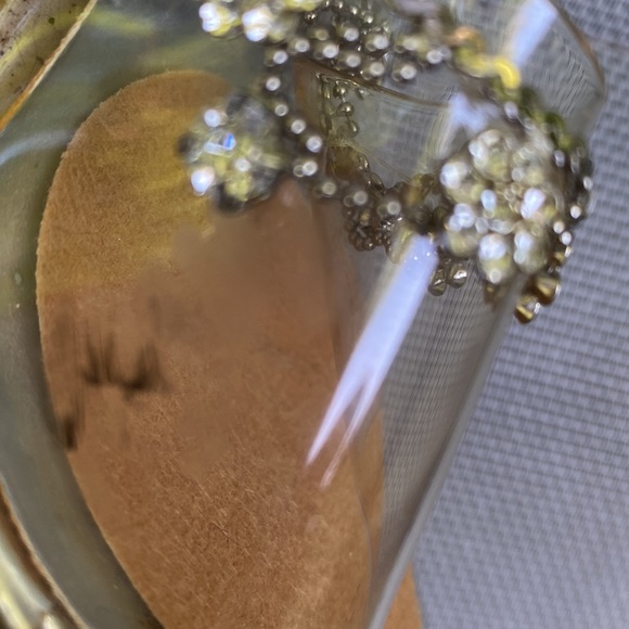 EUC Jacqueline Ferrar sz 7 clear/ silver 2.5” heels w/ rhinestone embellishment - Picture 8 of 8